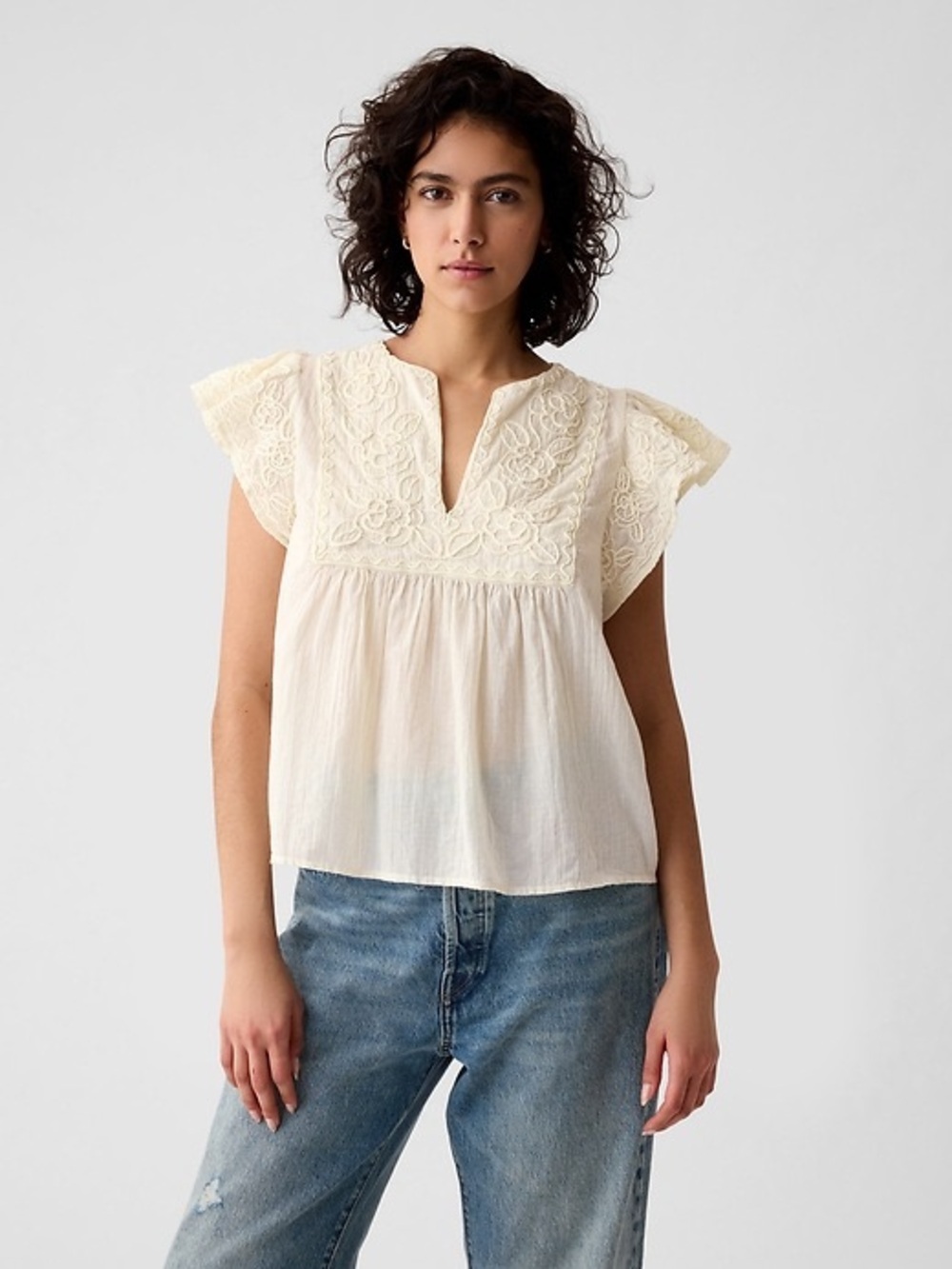 GAP Cream Short-Sleeve Embroidered Cotton Blouse